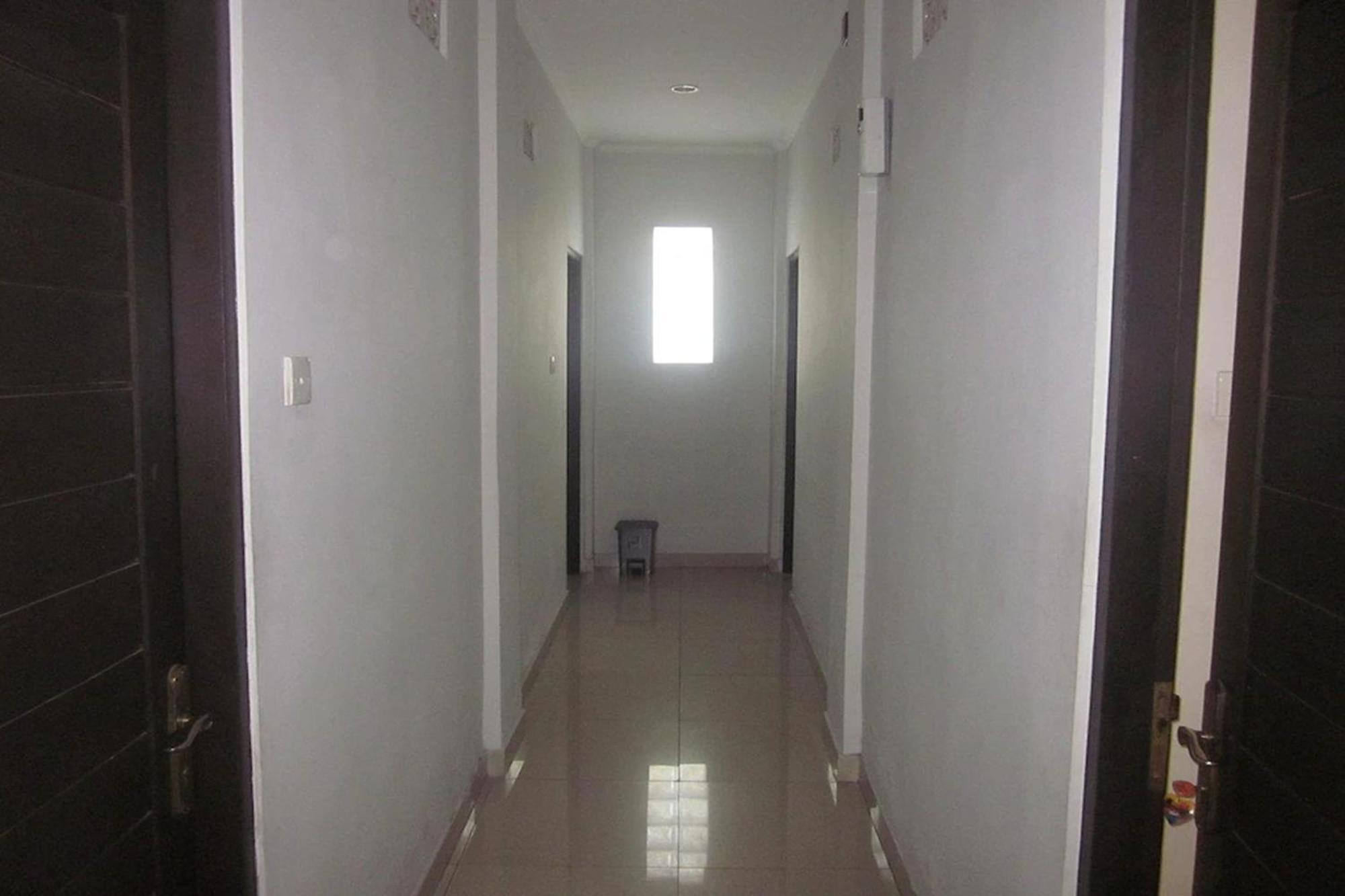 Hotel Warta Dua Ντενπασάρ Εξωτερικό φωτογραφία